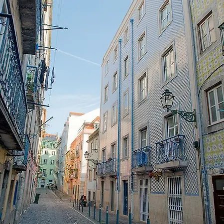 A View To A - Bairro Alto
